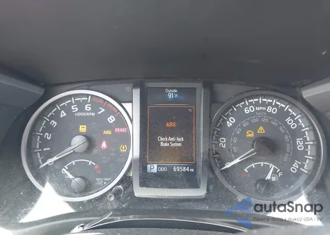 2022 Toyota Tacoma Trd Sport z USA, uszkodzony, nr VIN 3TMAZ5CNXNM179635